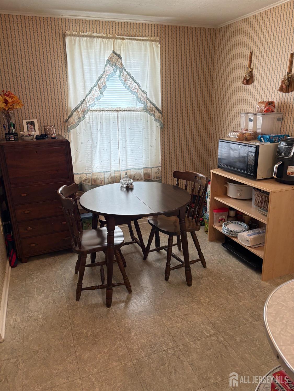 141 Irvington Place, Hamilton, New Jersey image 3