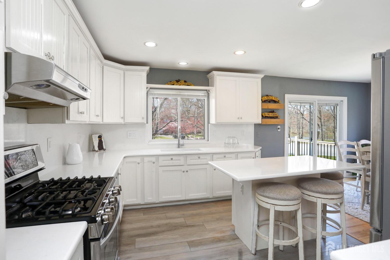 7 Arthurs Court, Manalapan, New Jersey image 18