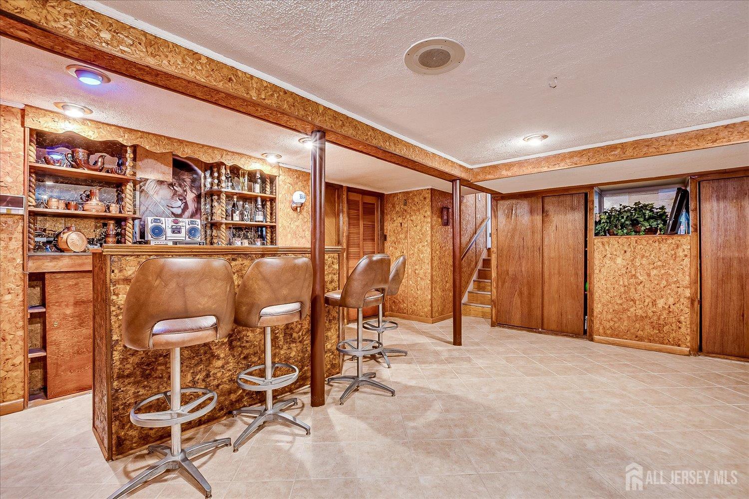 Fords, New Jersey 08863, United States, 4 Bedrooms Bedrooms, ,2 BathroomsBathrooms,Residential,Active,163321