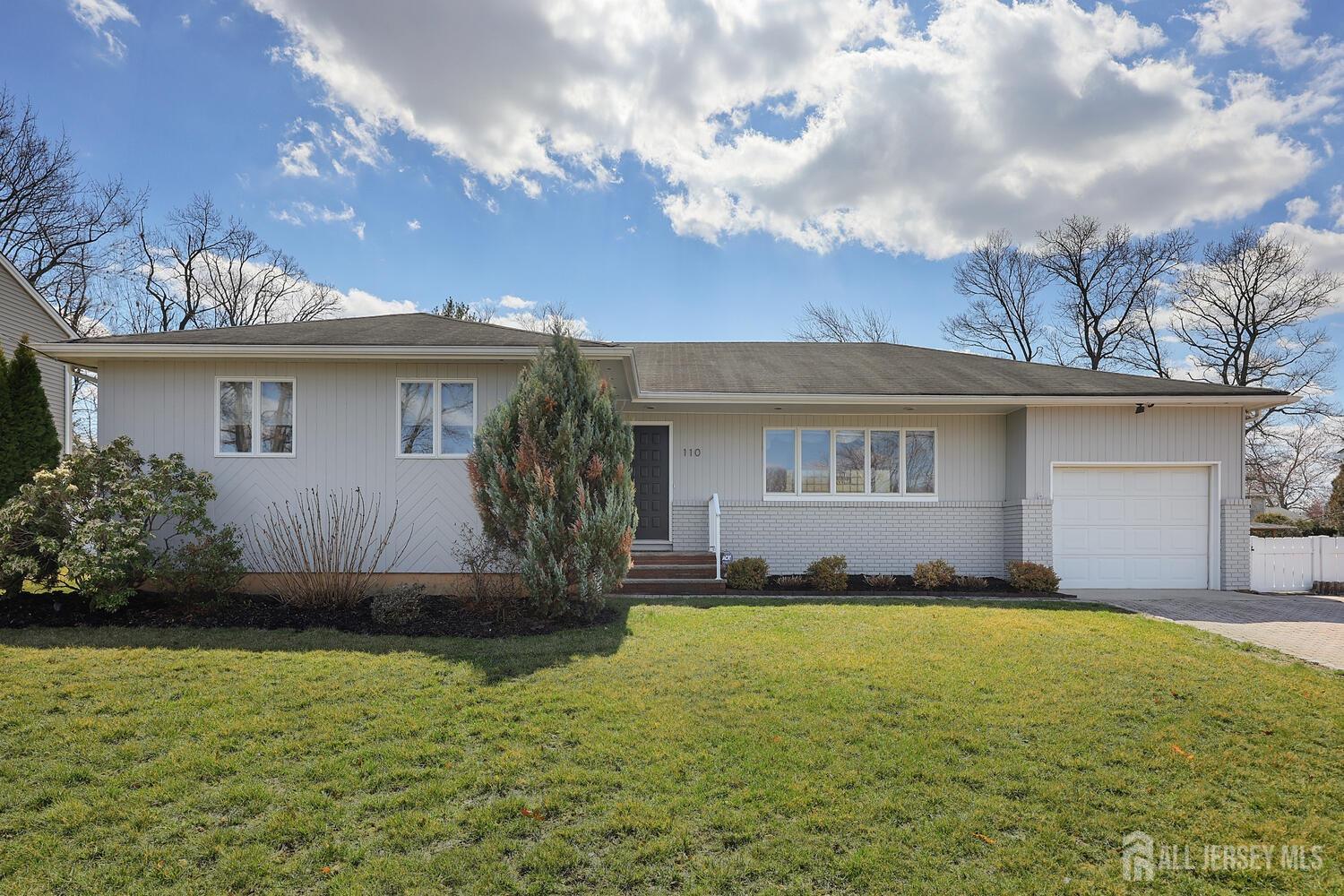 110 Calvert Avenue, Edison, New Jersey image 1