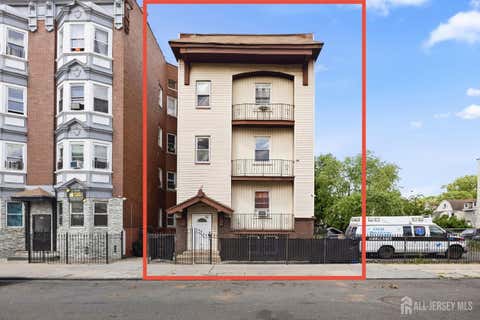 Multifamily For Sale - 94 Eaton Place<br/> East Orange, NJ 07017