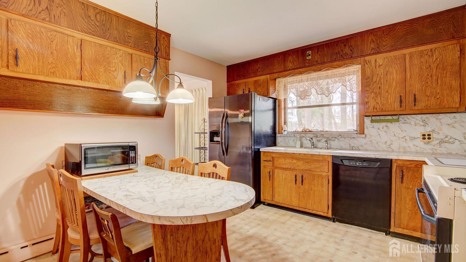 33 Eugene Boulevard, Sayreville, New Jersey image 12