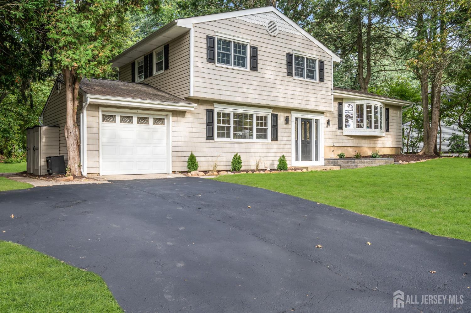 52 Ryders Lane