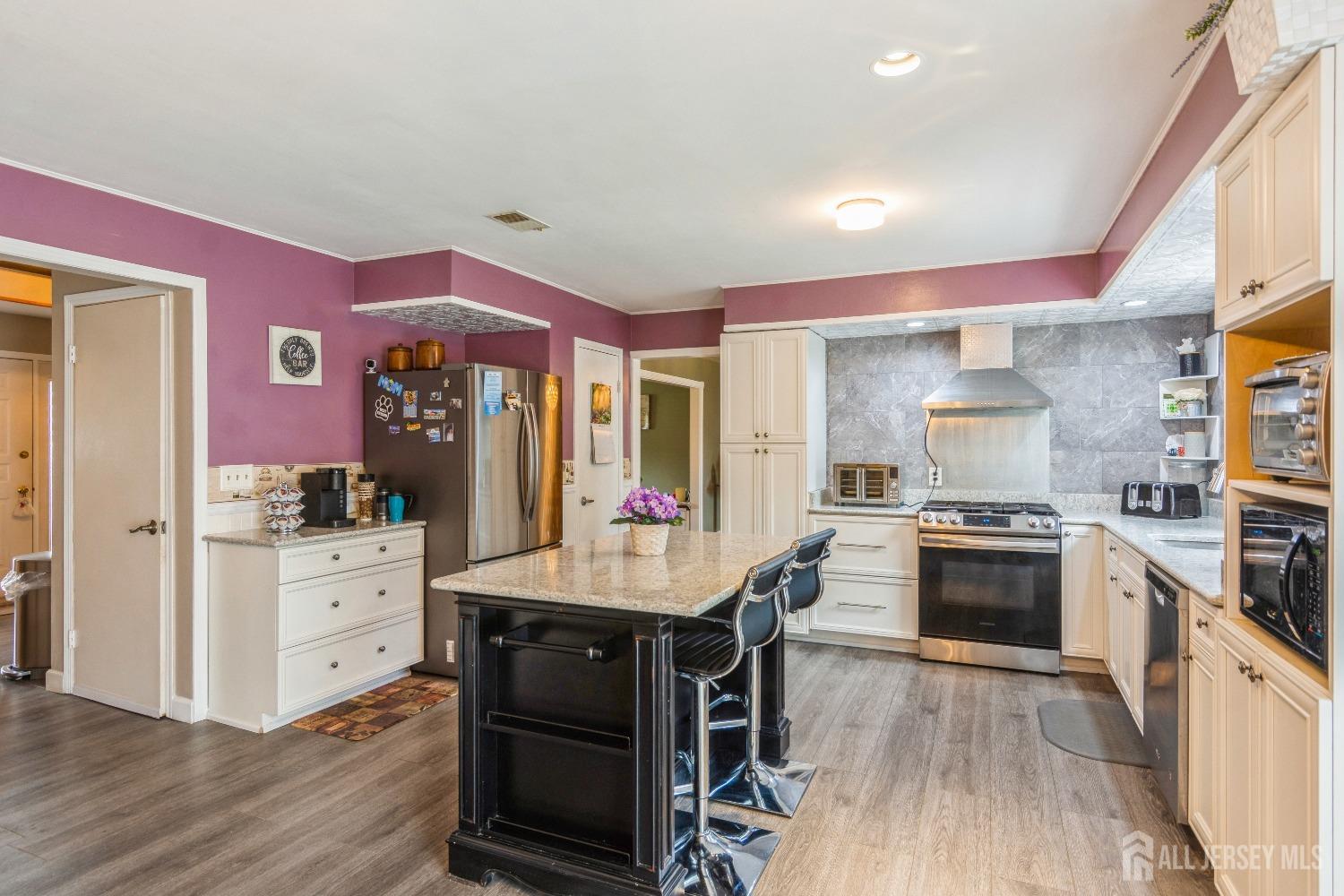 23 Highland Drive, Sayreville, New Jersey image 9