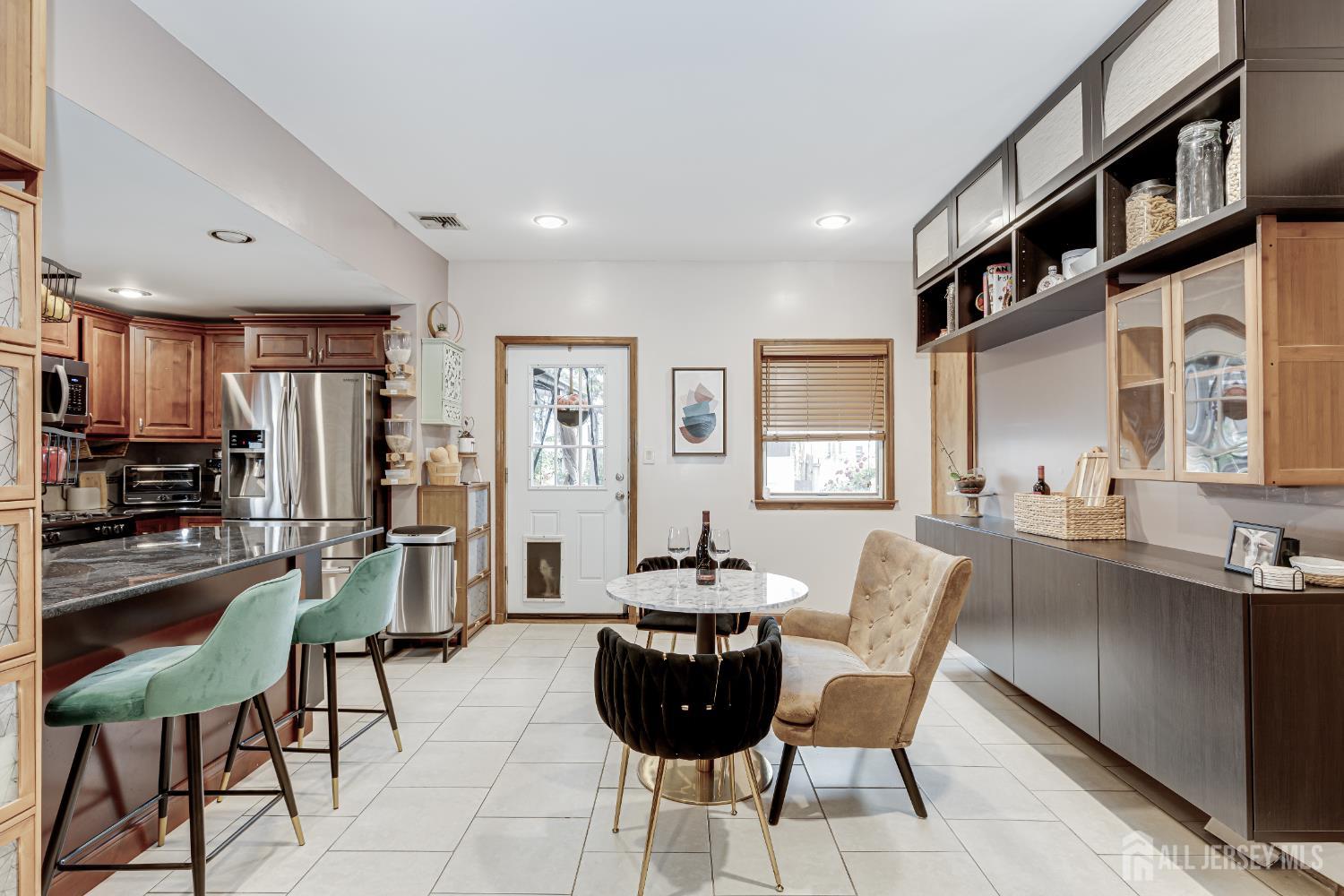 393 Hamilton Avenue, Rahway, New Jersey image 6