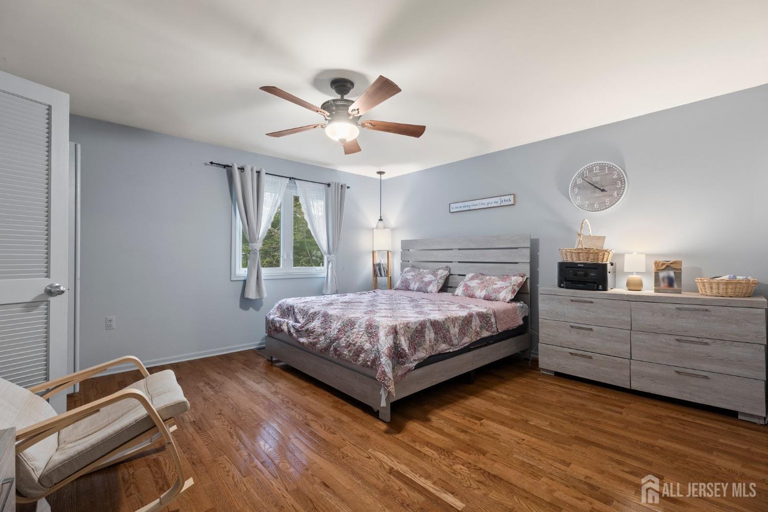 265 Plum Drive, Marlboro, New Jersey image 13
