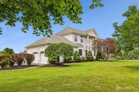 Featured picture for the property 2611389R