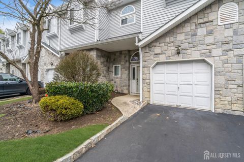 Condo For Sale - 24 Catherine Court<br/> Old Bridge, NJ 08879