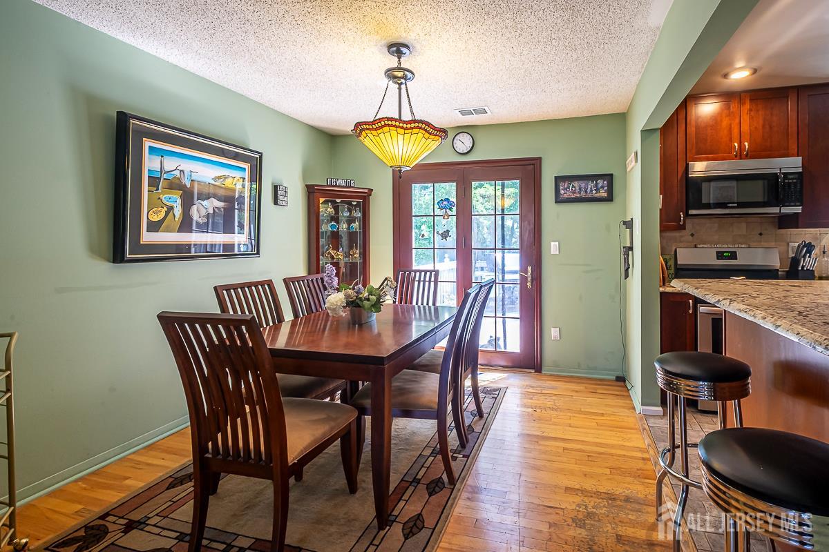 93 Hillsdale Avenue - Photo 4