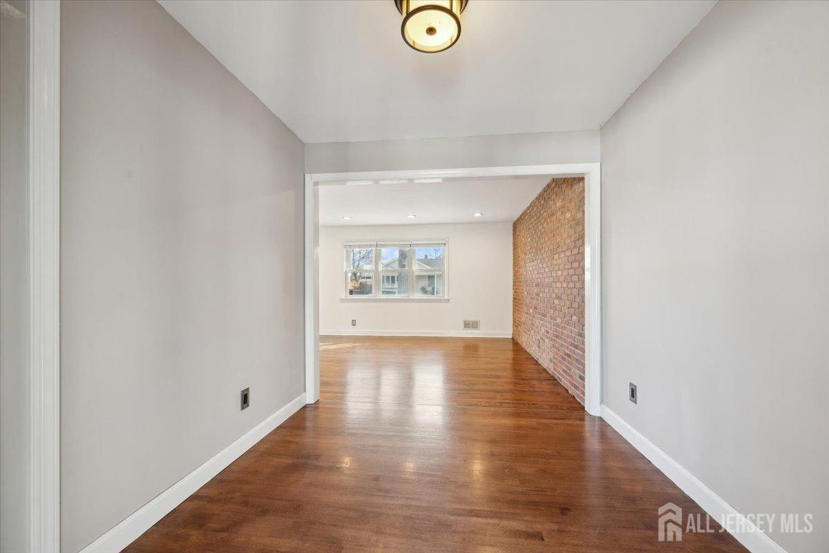 77 Hazelwood Avenue, Metuchen, New Jersey image 14