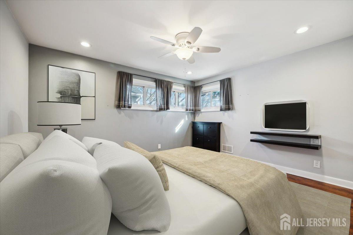 77 Hazelwood Avenue, Metuchen, New Jersey image 21