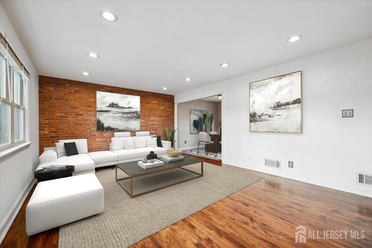 77 Hazelwood Avenue, Metuchen, New Jersey image 8