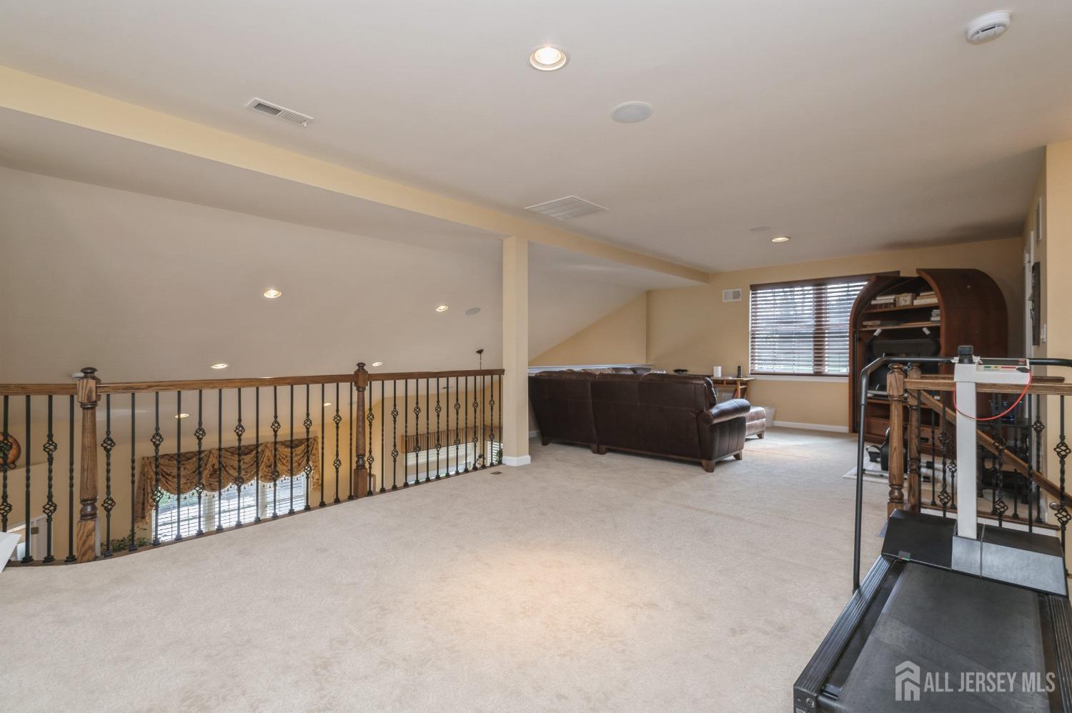 9 Memorial Court, Monroe Township, New Jersey image 29