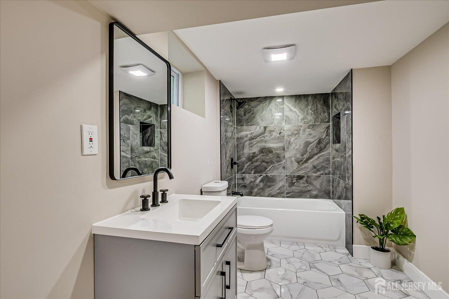 177 Dartmouth Street, Highland Park, New Jersey image 25