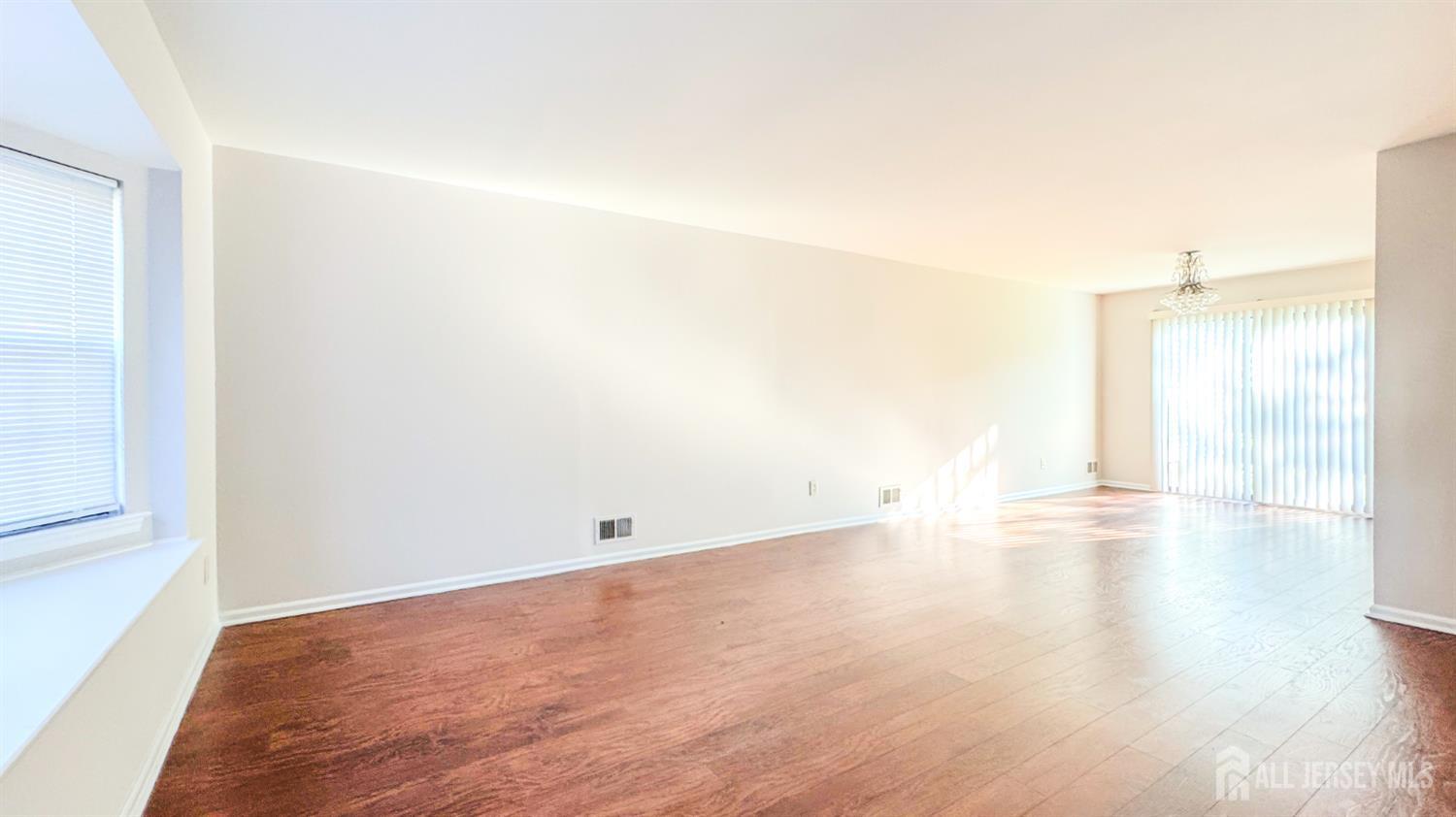 1204 Maplecrest Road, Edison, New Jersey image 3