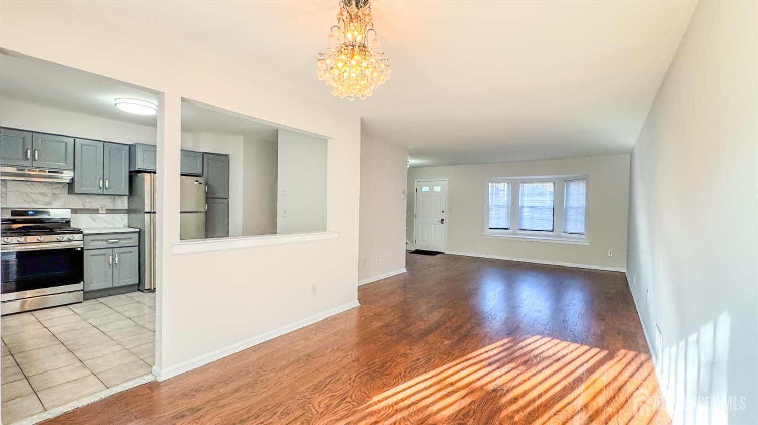 1204 Maplecrest Road, Edison, New Jersey image 8