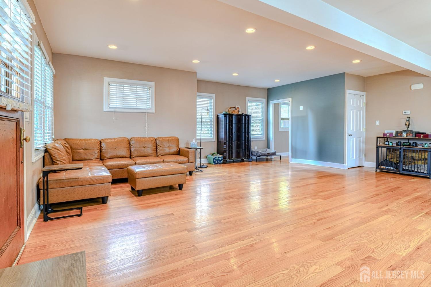 126 Magnolia Street, Highland Park, New Jersey image 6