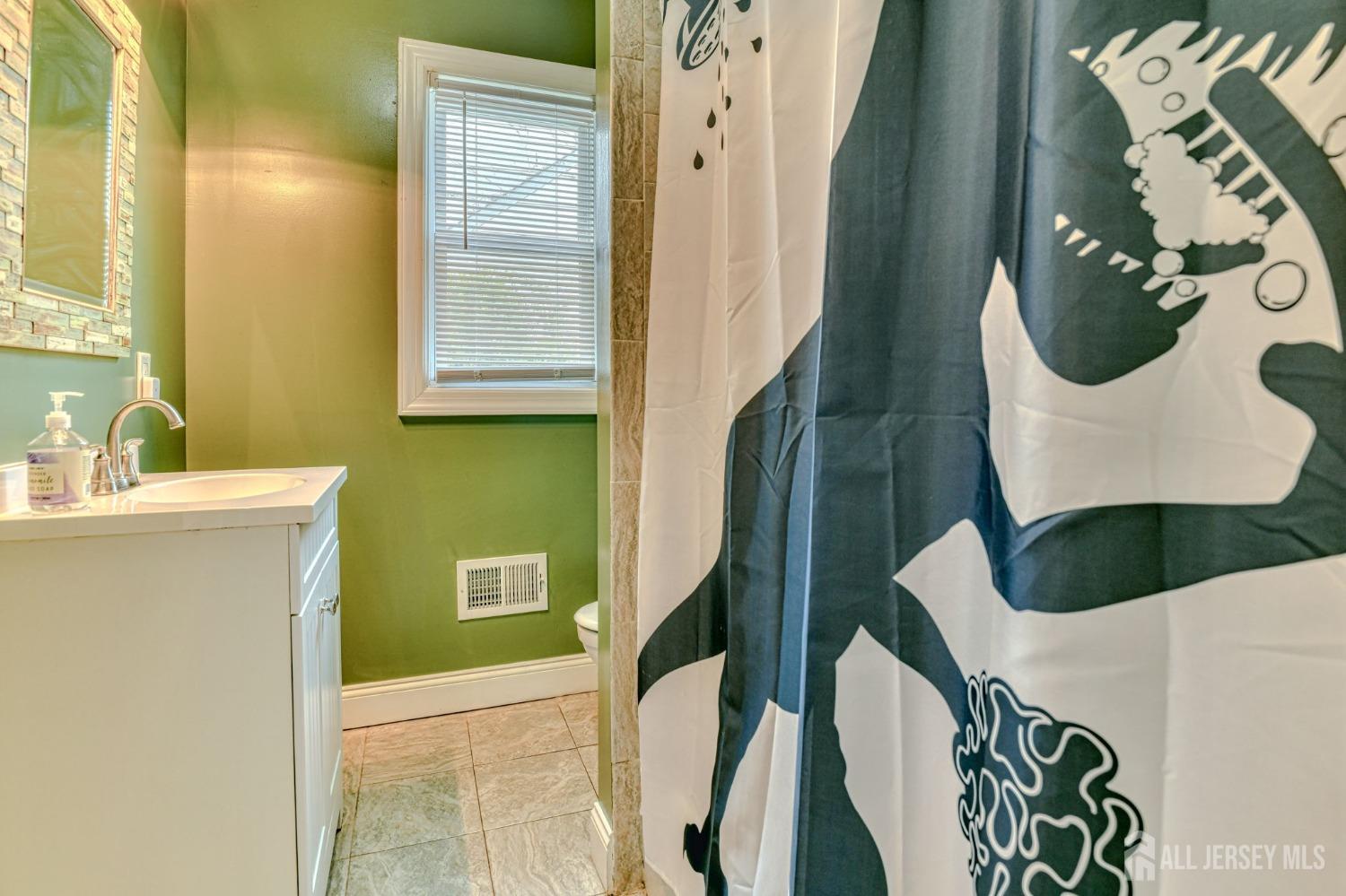 126 Magnolia Street, Highland Park, New Jersey image 9