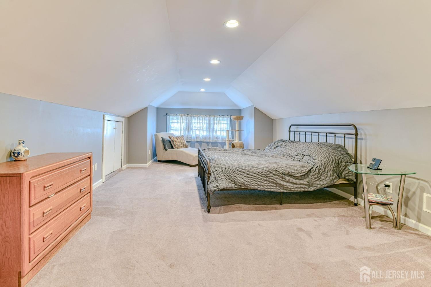 126 Magnolia Street, Highland Park, New Jersey image 18