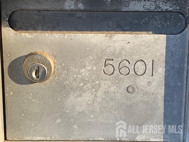 Edison, New Jersey 08817, United States, 3 Bedrooms Bedrooms, ,3 BathroomsBathrooms,Residential,Pending,202389