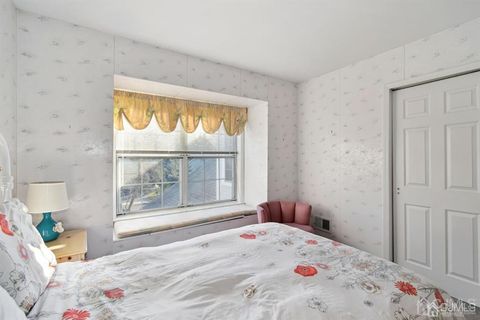 Condo For Sale - 22 Ventnor Drive #D<br/> Monroe Township, NJ 08831