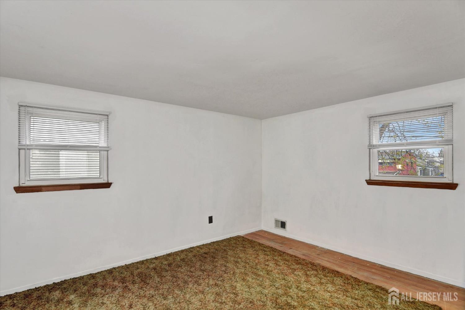 12 Albert Drive, Old Bridge, New Jersey image 14