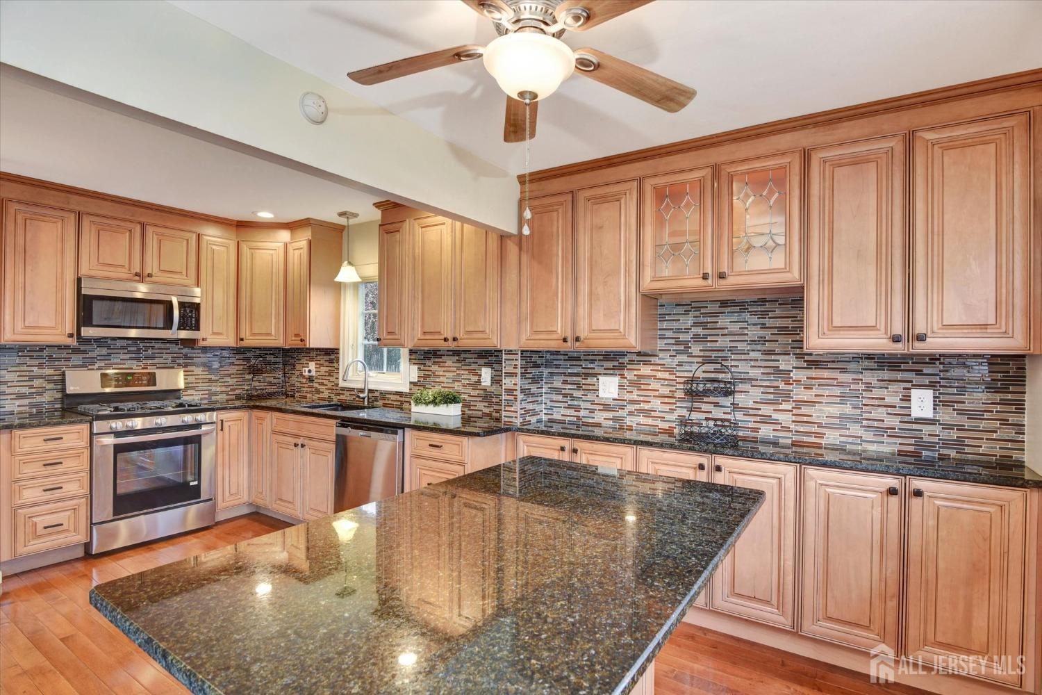 12 Albert Drive, Old Bridge, New Jersey image 3