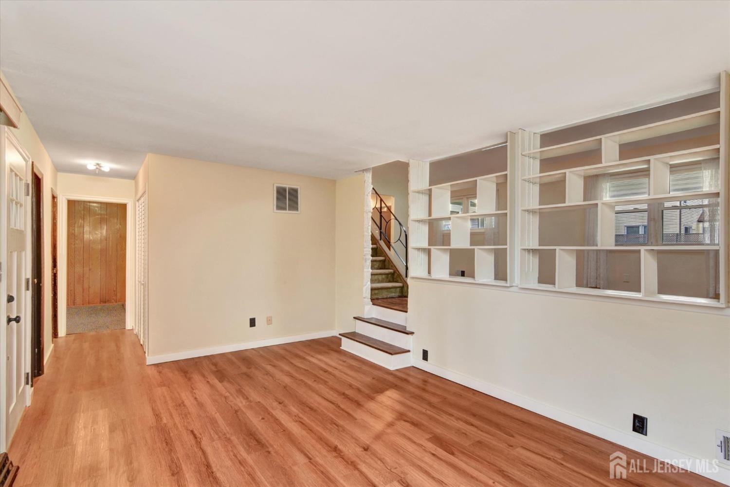 12 Albert Drive, Old Bridge, New Jersey image 8