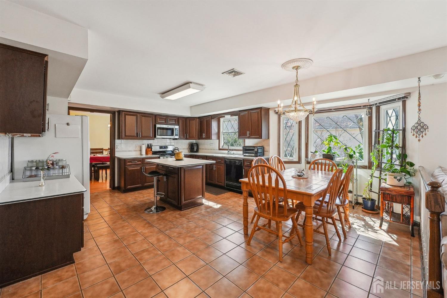 6 Persimmon Court, East Brunswick, New Jersey image 11