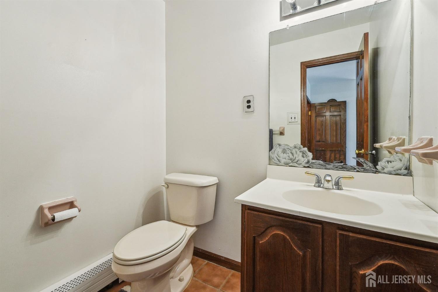 6 Persimmon Court, East Brunswick, New Jersey image 26