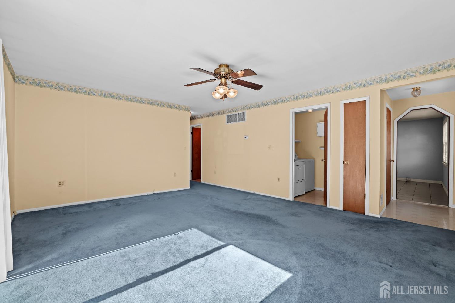 328 Clifford Street, South Plainfield, New Jersey image 14