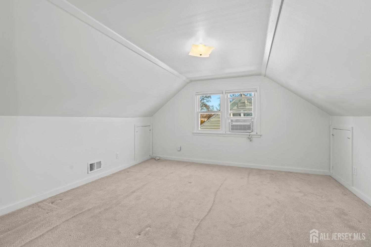 328 Clifford Street, South Plainfield, New Jersey image 28