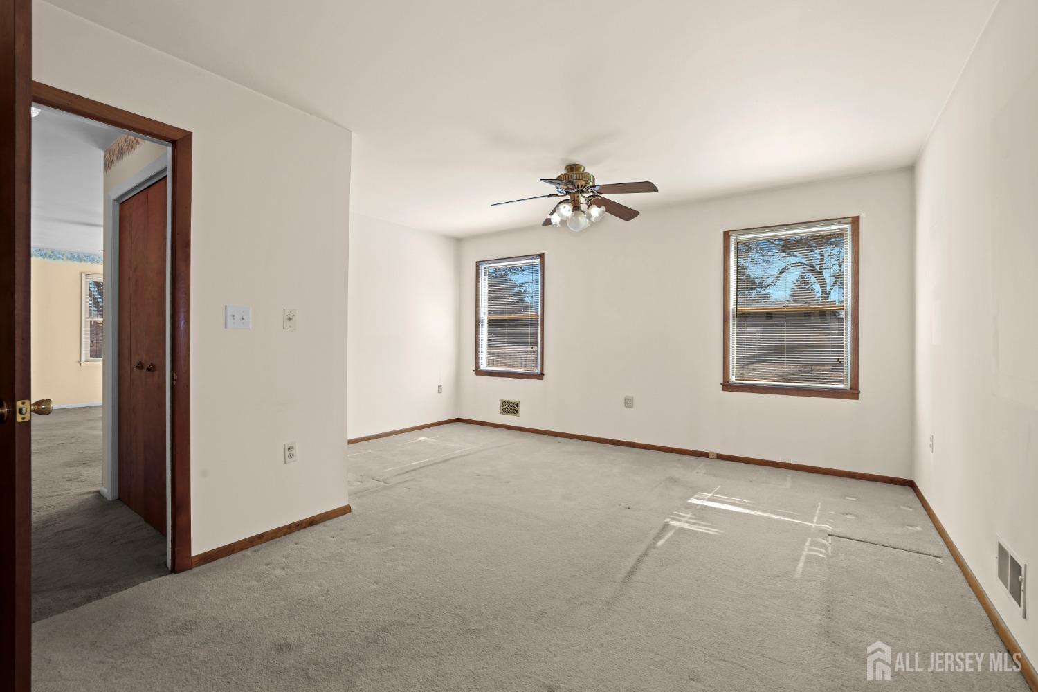 328 Clifford Street, South Plainfield, New Jersey image 19