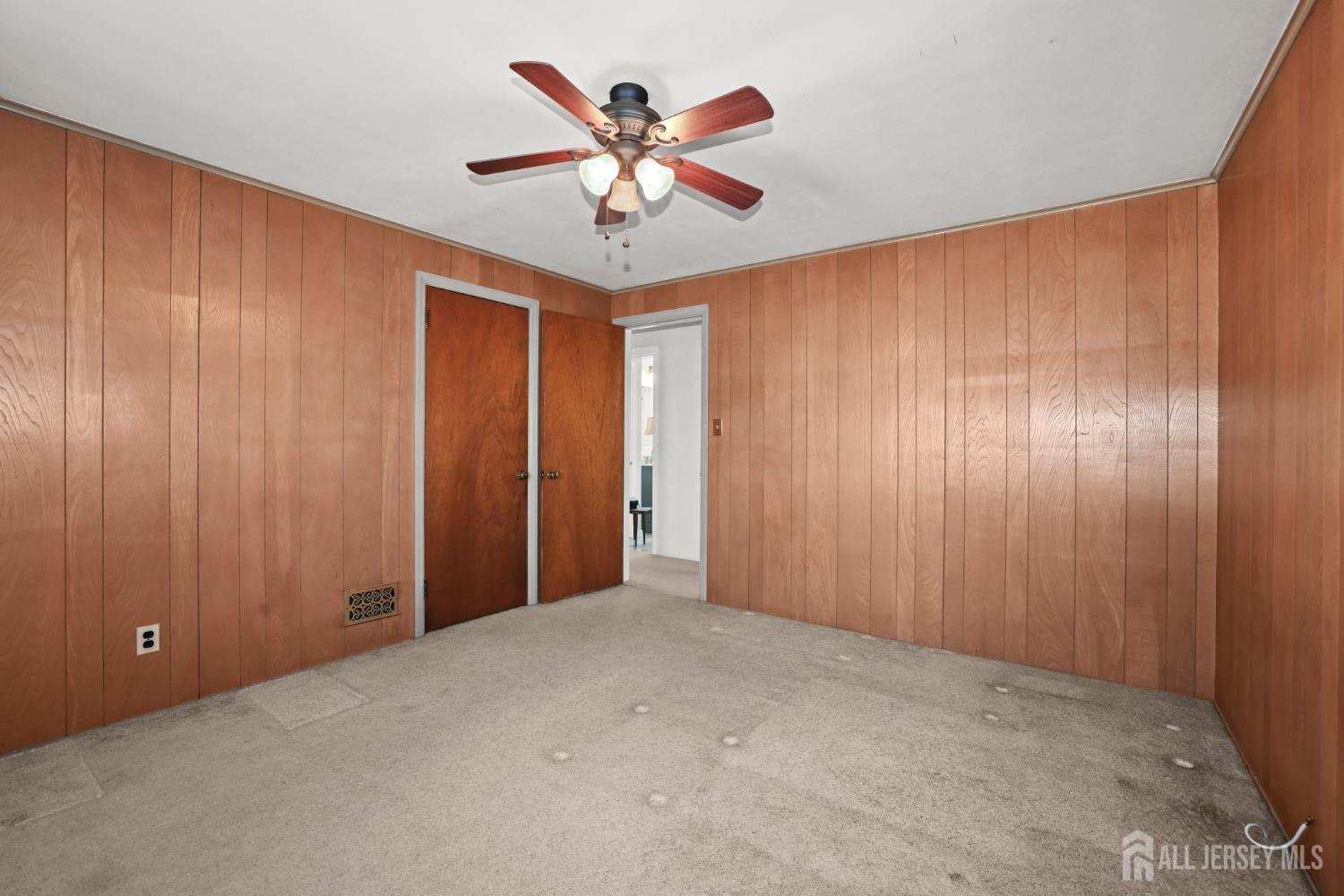 328 Clifford Street, South Plainfield, New Jersey image 25