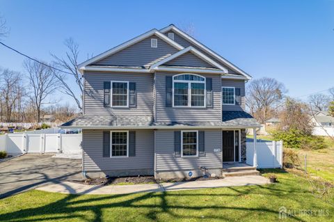 Homes For Sale - 1718 W 4th Street<br/> Middlesex County, Piscataway, NJ 08854