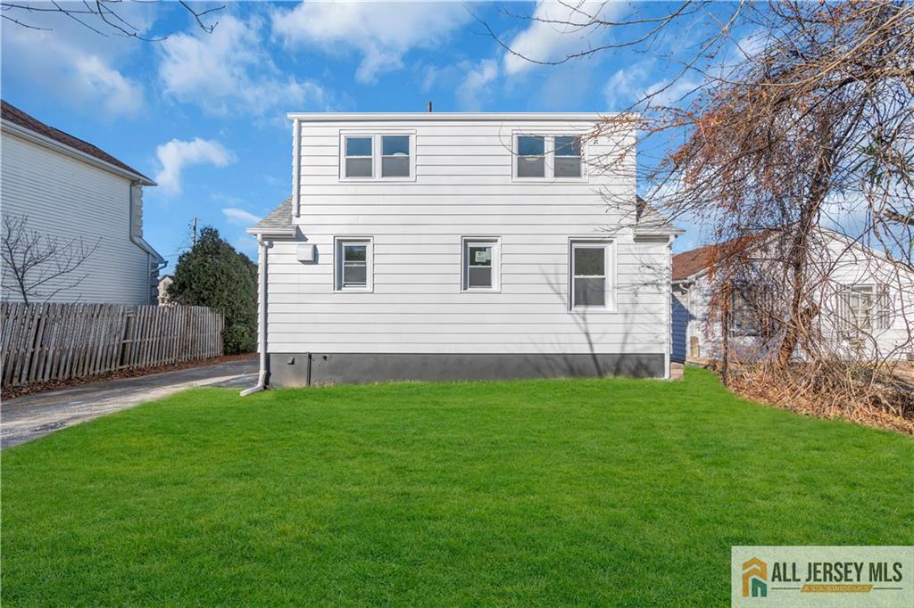 8 1st Street, Sayreville, New Jersey image 46