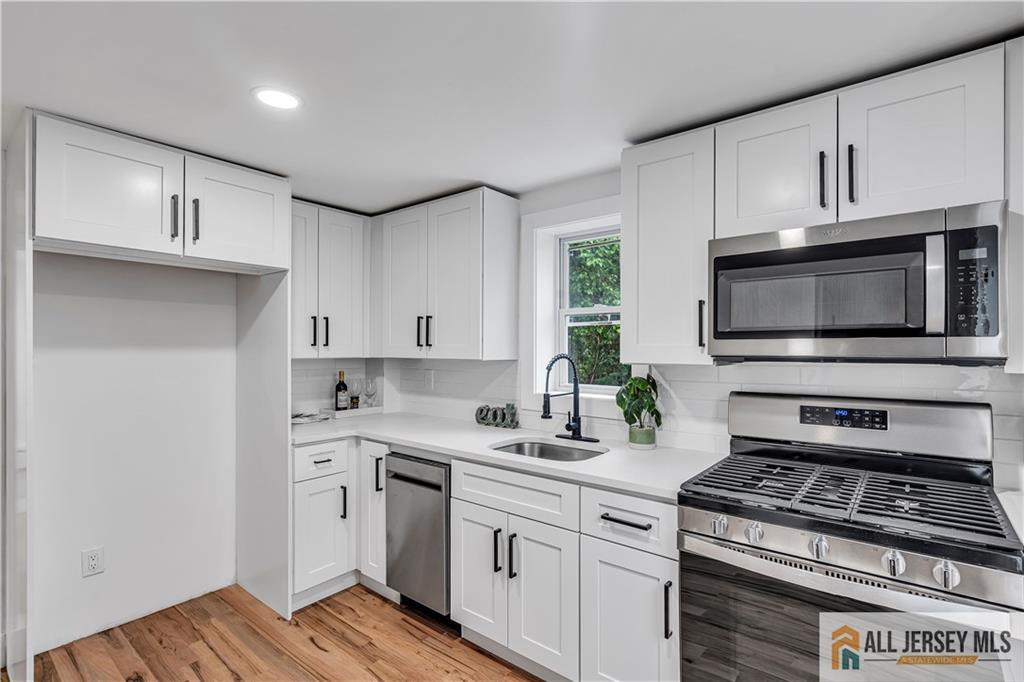 8 1st Street, Sayreville, New Jersey image 14