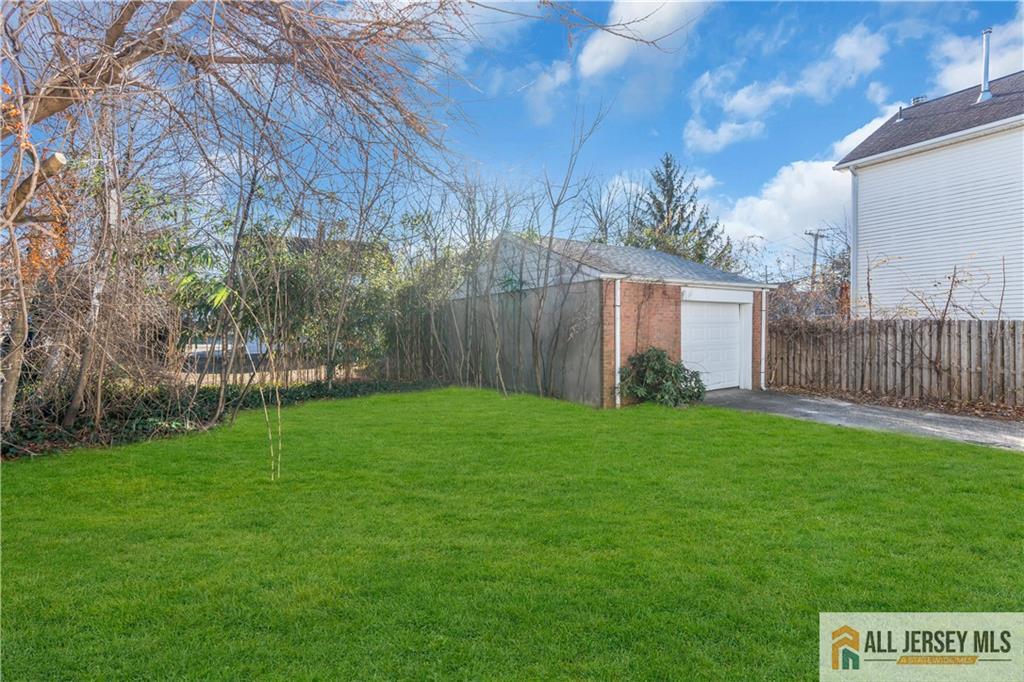 8 1st Street, Sayreville, New Jersey image 45