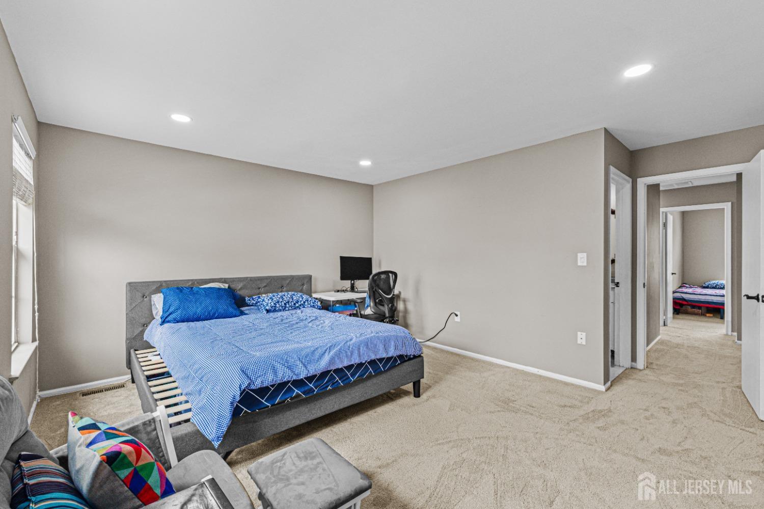 26 Brewster Circle, Old Bridge, New Jersey image 21