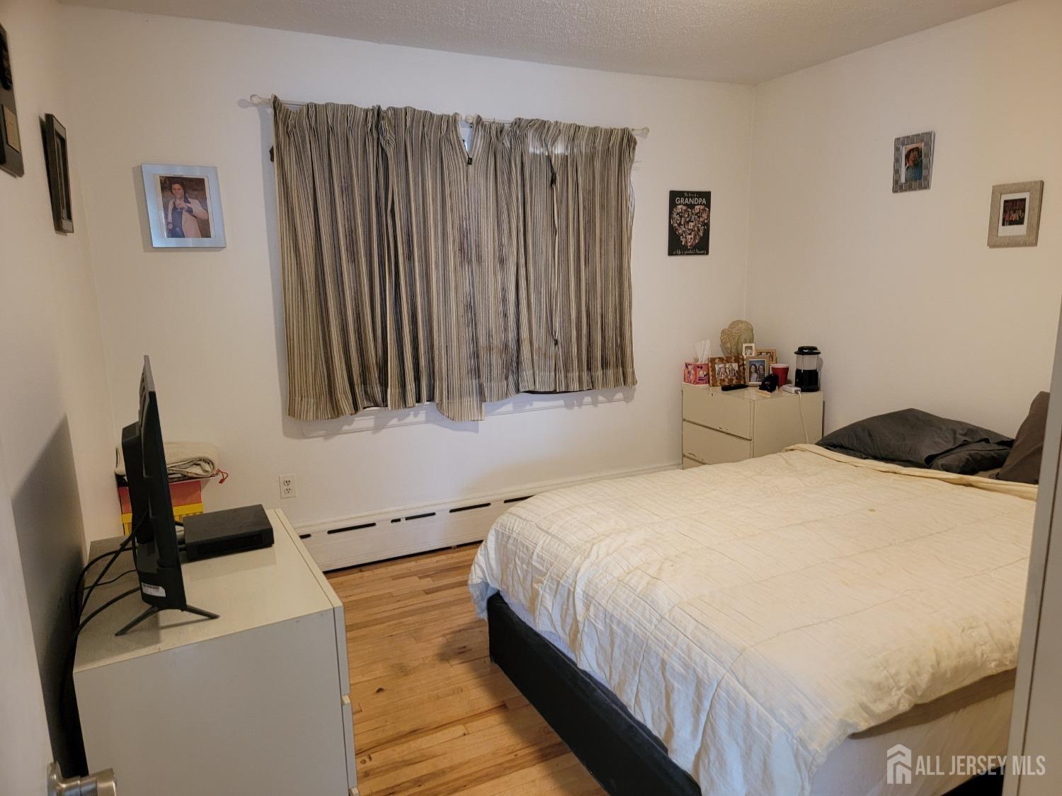 396 Van Bussum Avenue, Garfield, New Jersey image 18