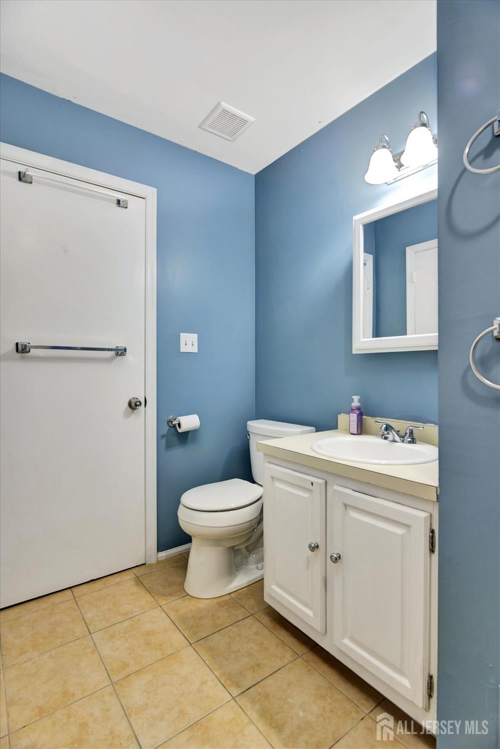 65 Brookview Circle, Jamesburg, New Jersey image 20