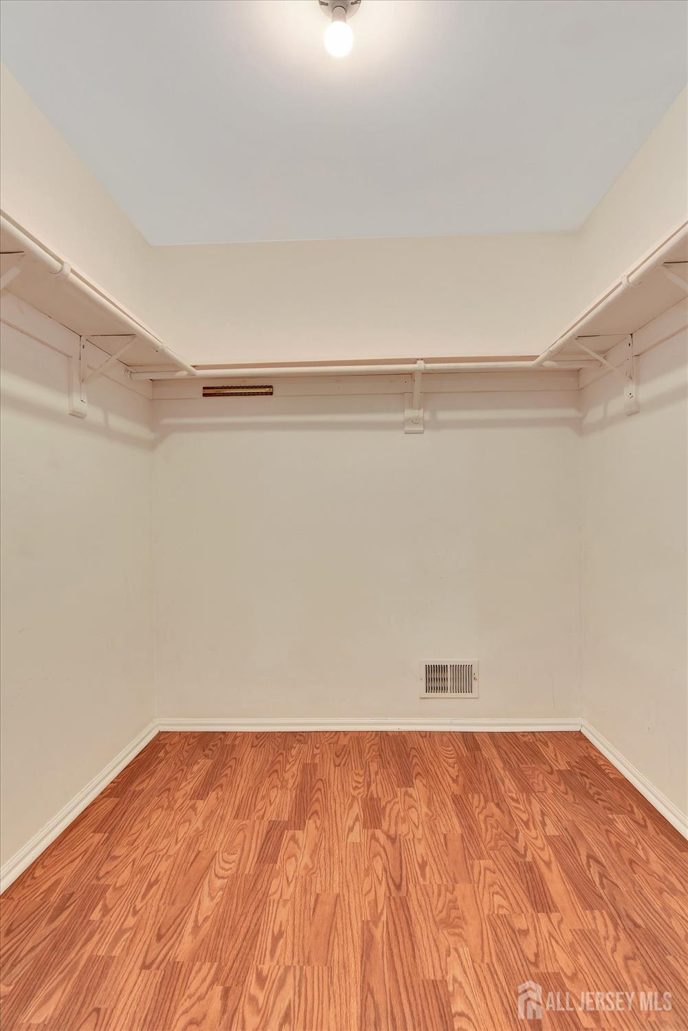 65 Brookview Circle, Jamesburg, New Jersey image 22