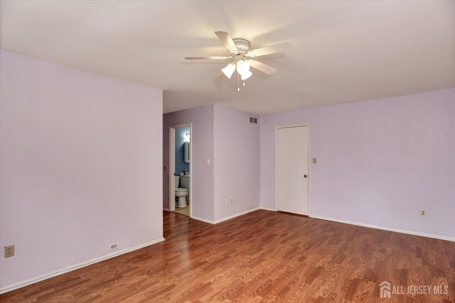 65 Brookview Circle, Jamesburg, New Jersey image 24