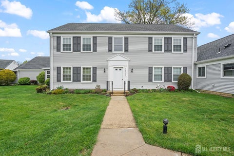 Featured picture for the property 2614556R
