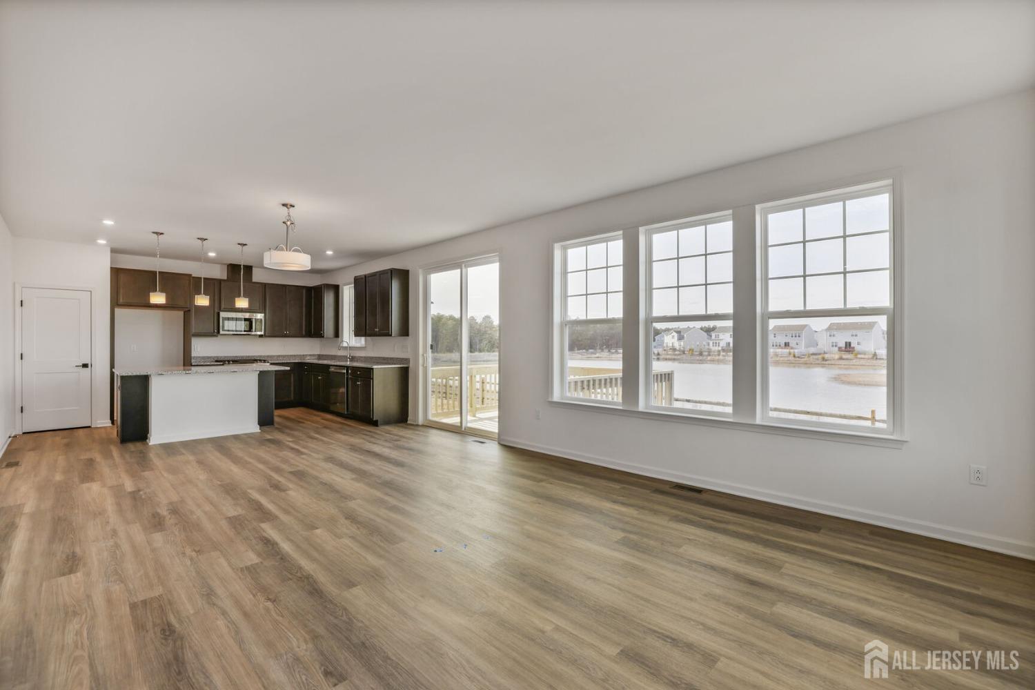 45 E Verbena Lane, Old Bridge, New Jersey image 8