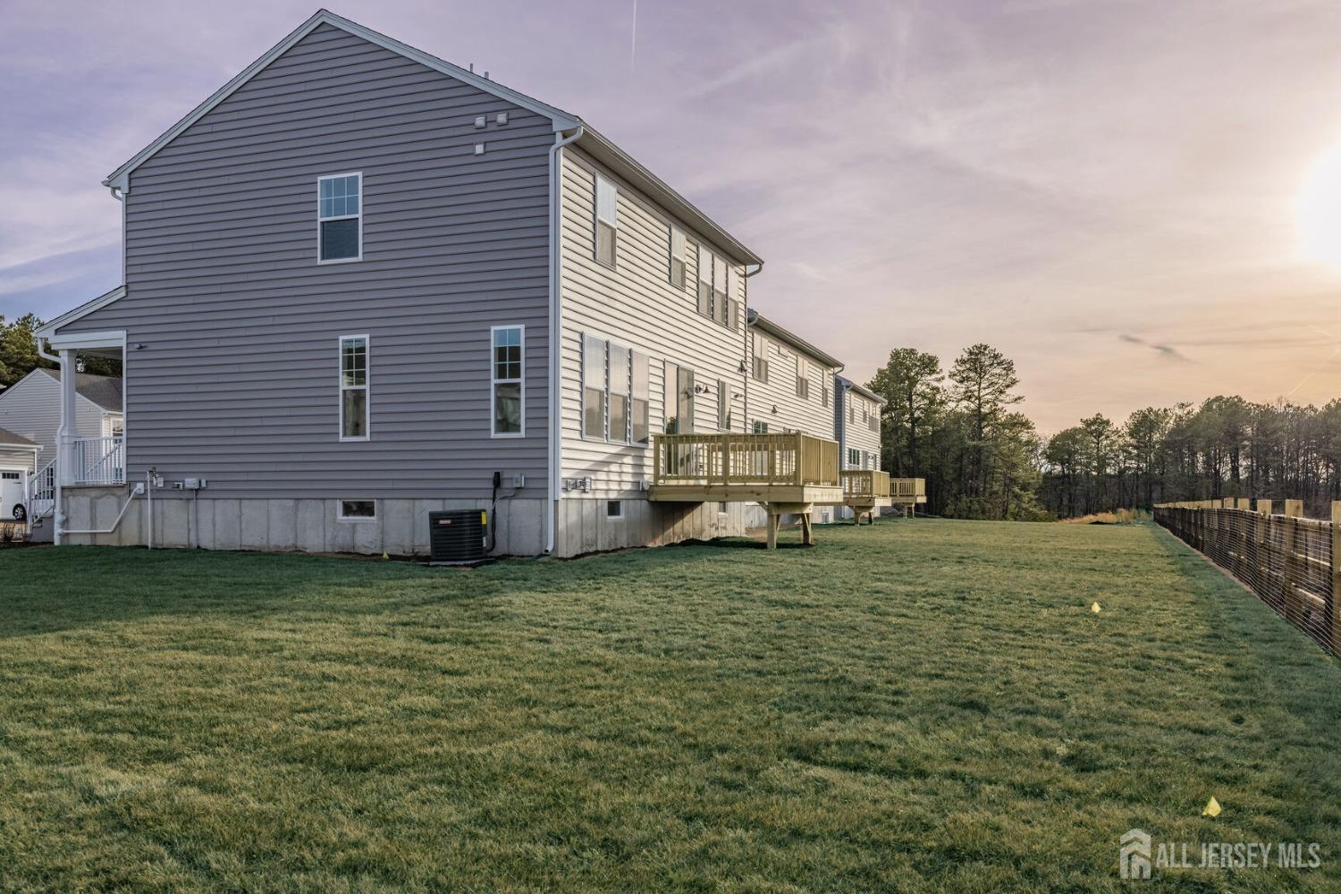 45 E Verbena Lane, Old Bridge, New Jersey image 4