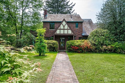 87 Linden Avenue, Metuchen, NJ 08840 - MLS#: 2513148R