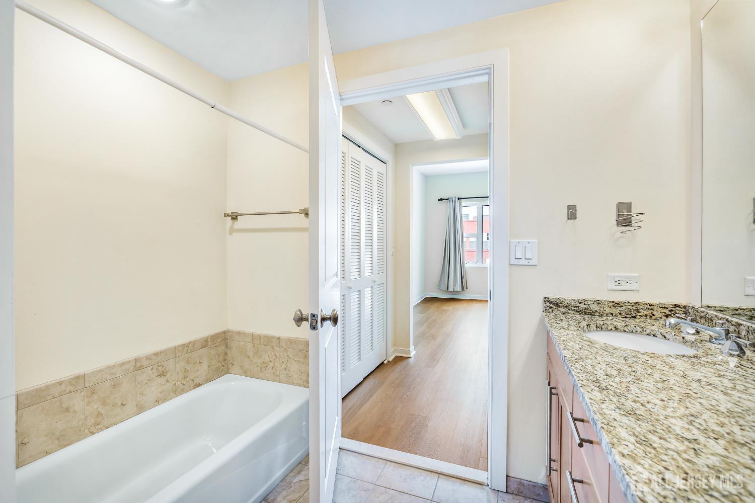 20 Livingston Avenue #504, New Brunswick, New Jersey image 21