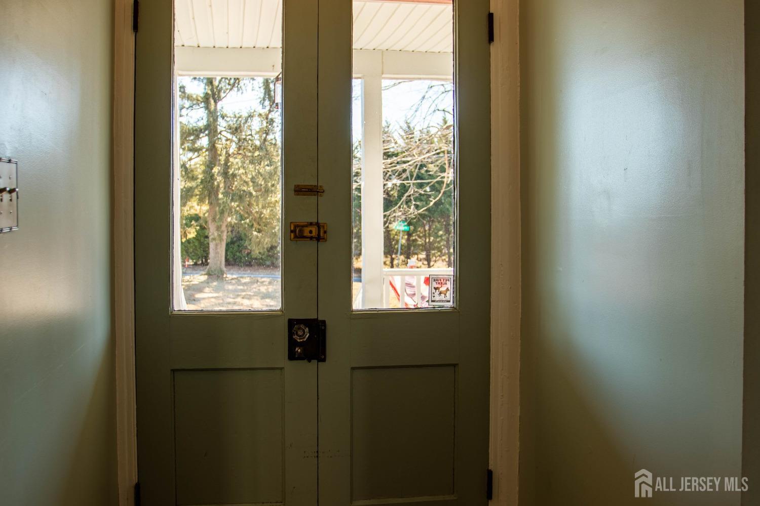 590 Buckelew Avenue, Monroe Township, New Jersey image 4