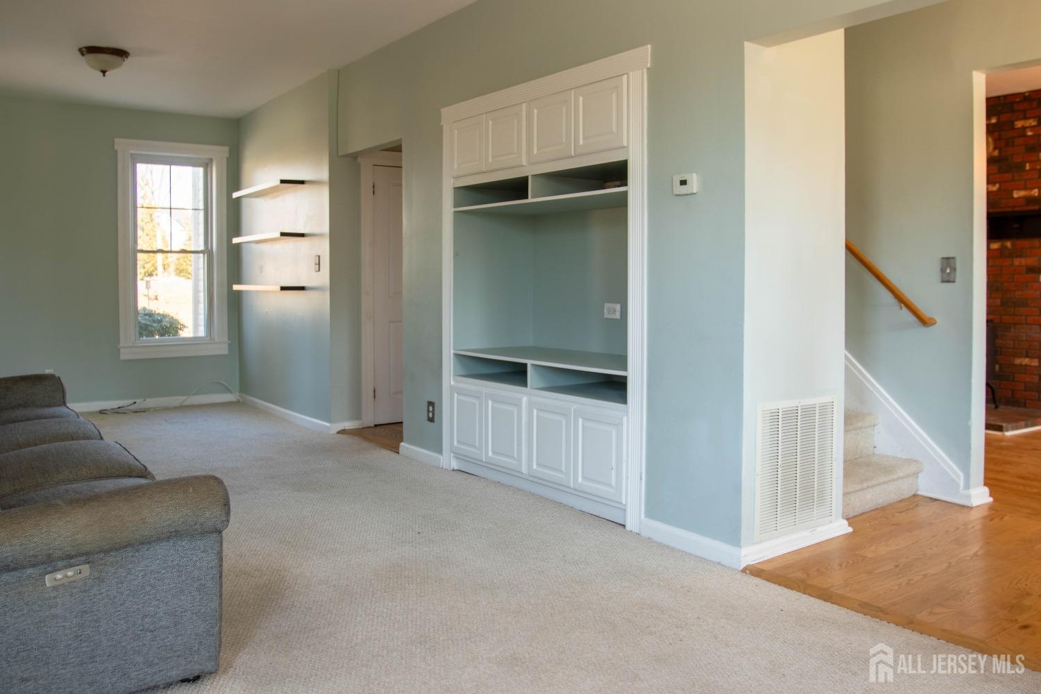 590 Buckelew Avenue, Monroe Township, New Jersey image 17